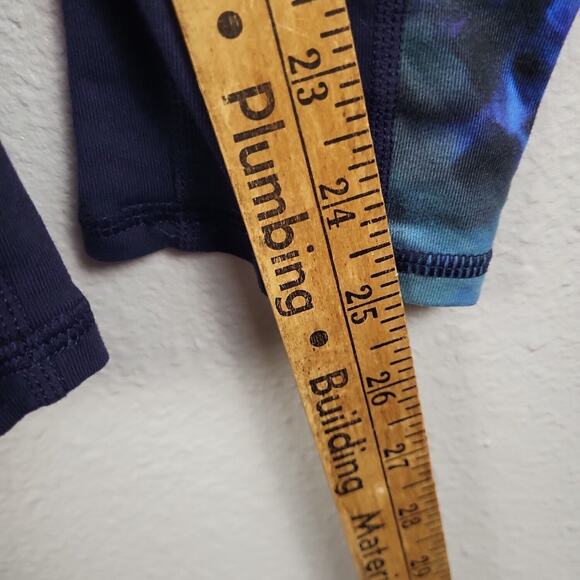 Athleta Womens Blue Floral Side Panels Inside Pocket Compression Leggings Size M - Picture 9 of 9